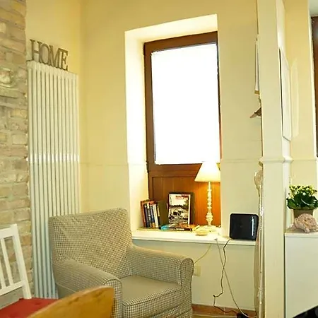 Piazza Mercato Hotel